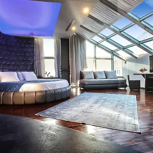 Diamond Suites, Philian And Apartment